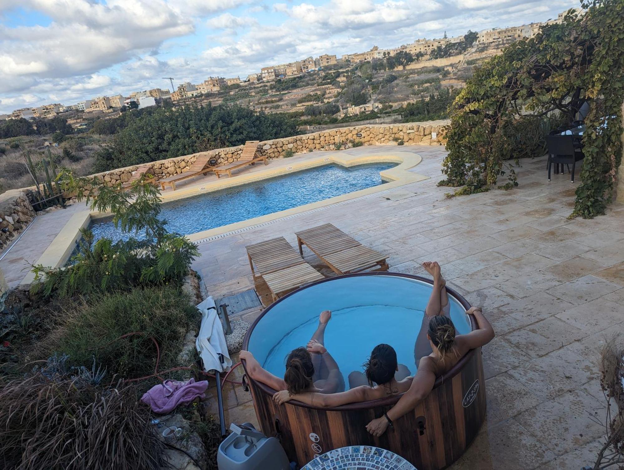 Dar Ix-Xemx Hotell Nadur Exteriör bild
