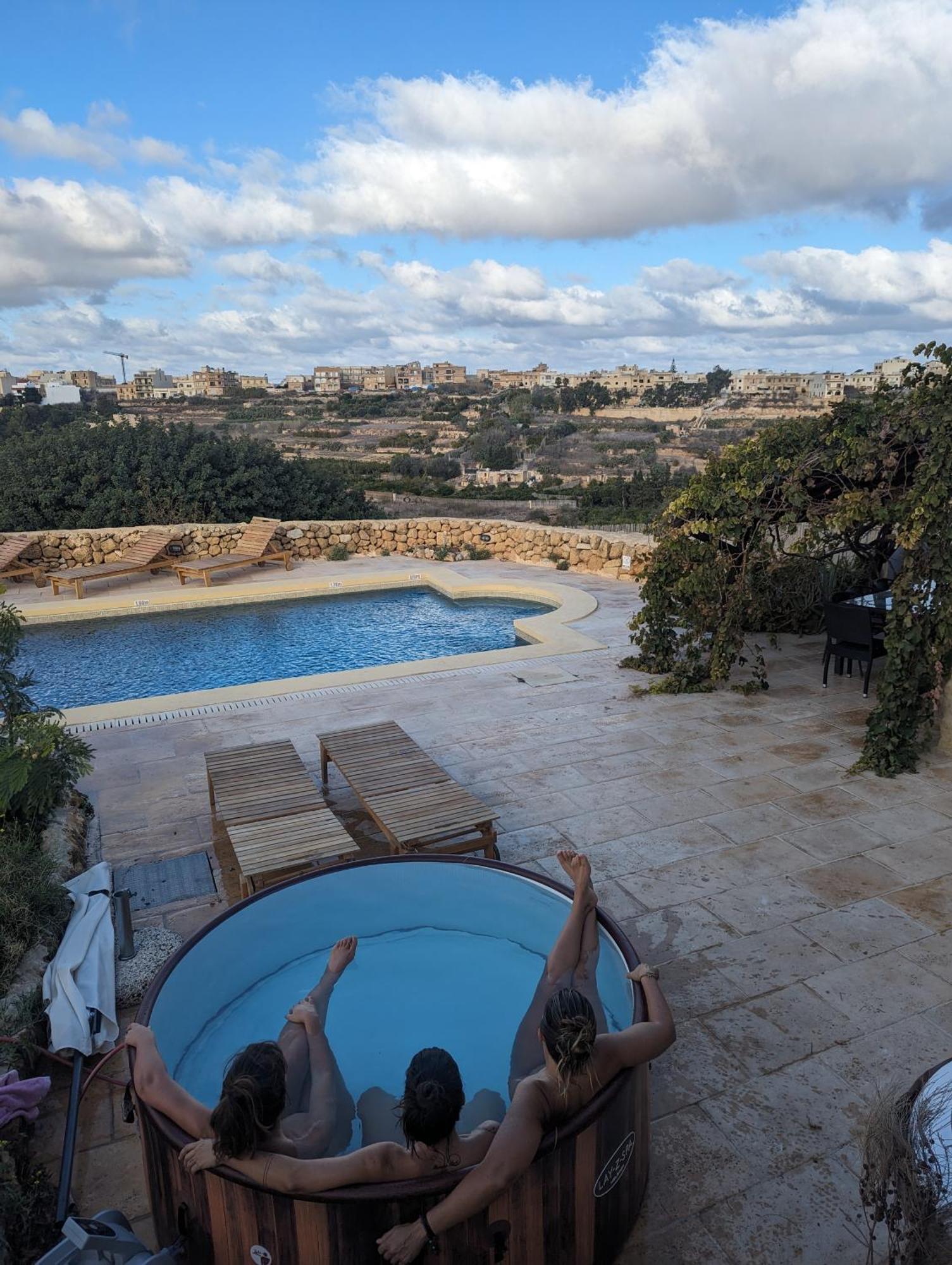 Dar Ix-Xemx Hotell Nadur Exteriör bild