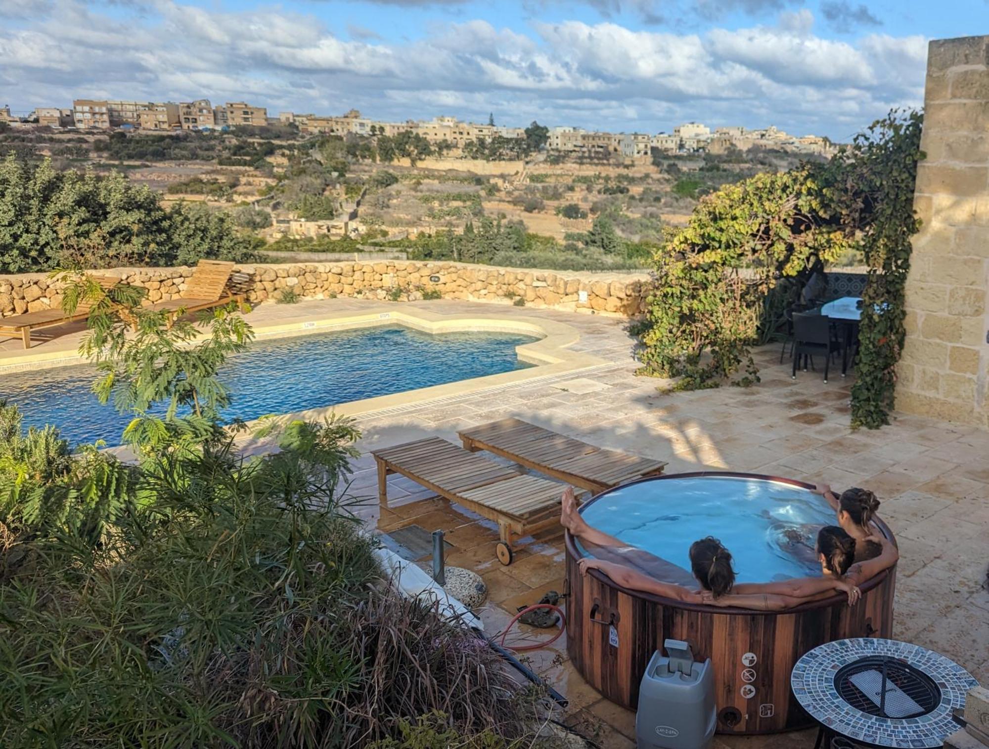 Dar Ix-Xemx Hotell Nadur Exteriör bild